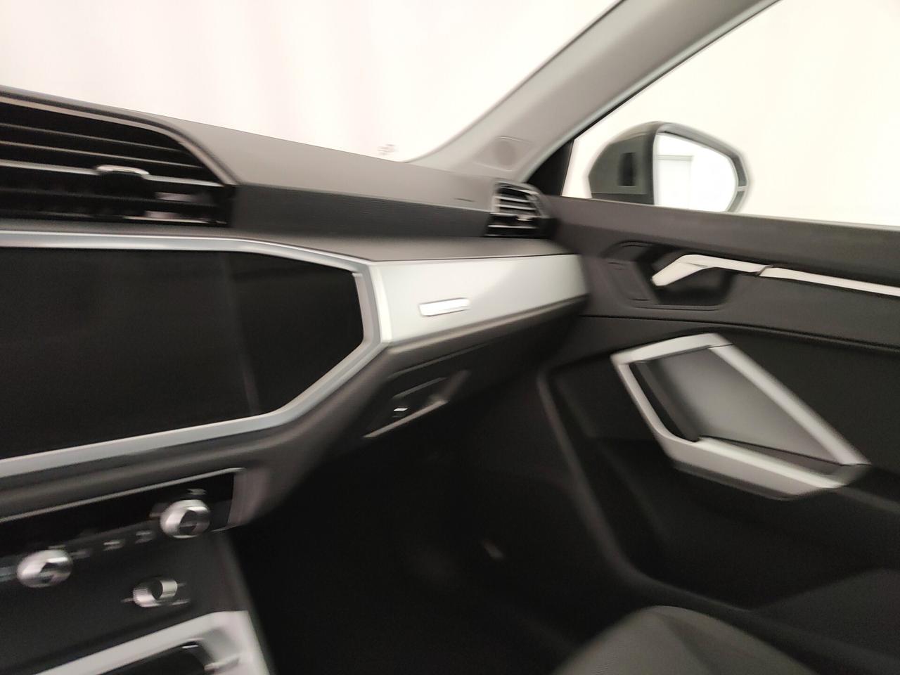 Audi Q3 SPB 35 TDI quattro S tronic Business Plus