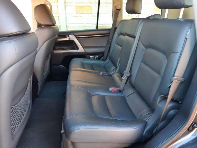 TOYOTA Land Cruiser V8 4.5 D4-D 5 posti N°DW953