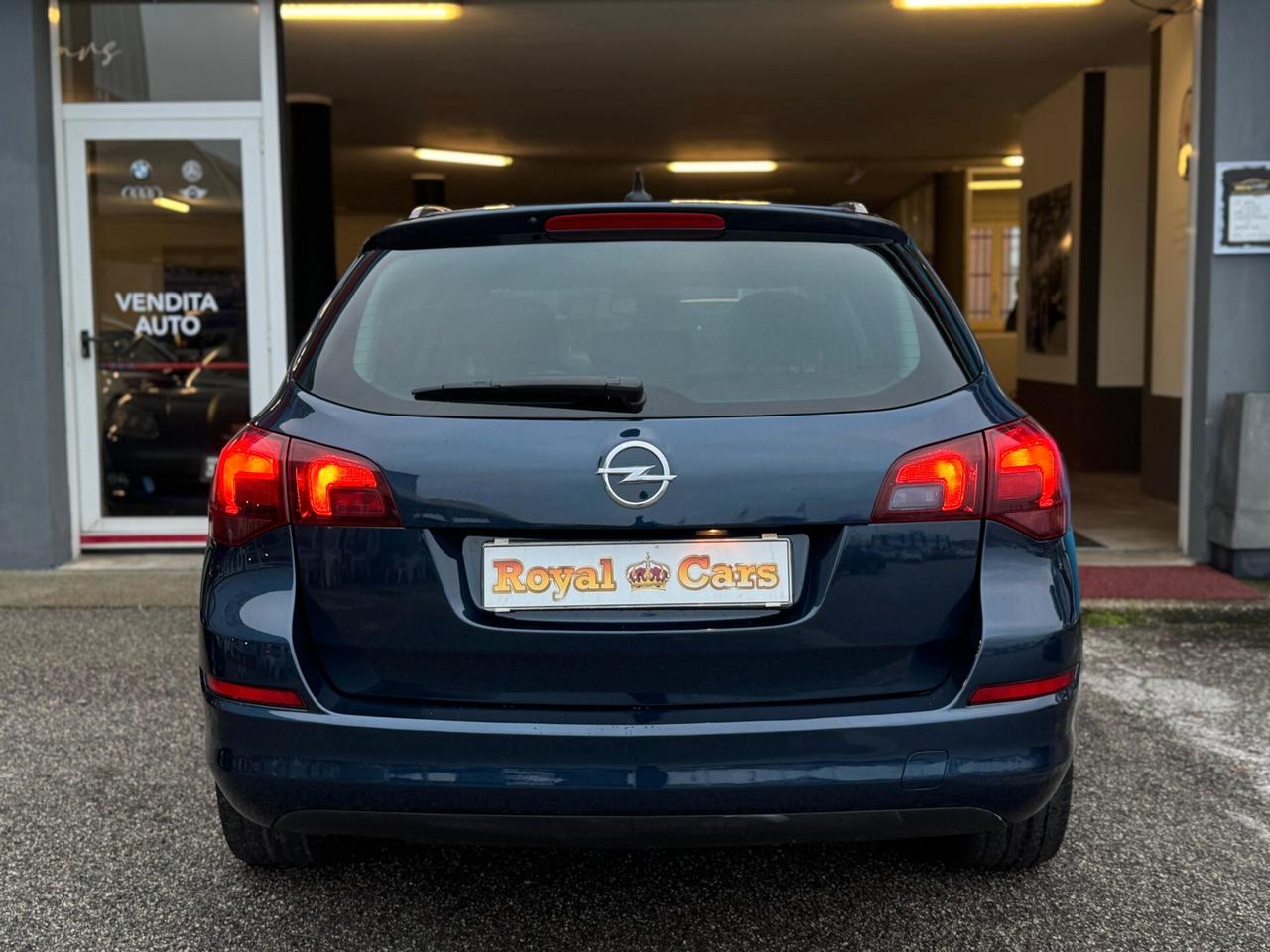Opel Astra 1.7 CDTI 110CV Sports Tourer Cosmo