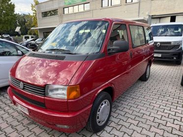 Volkswagen T4 Kombi 2.5 Benzina 7 posti Caravelle GL