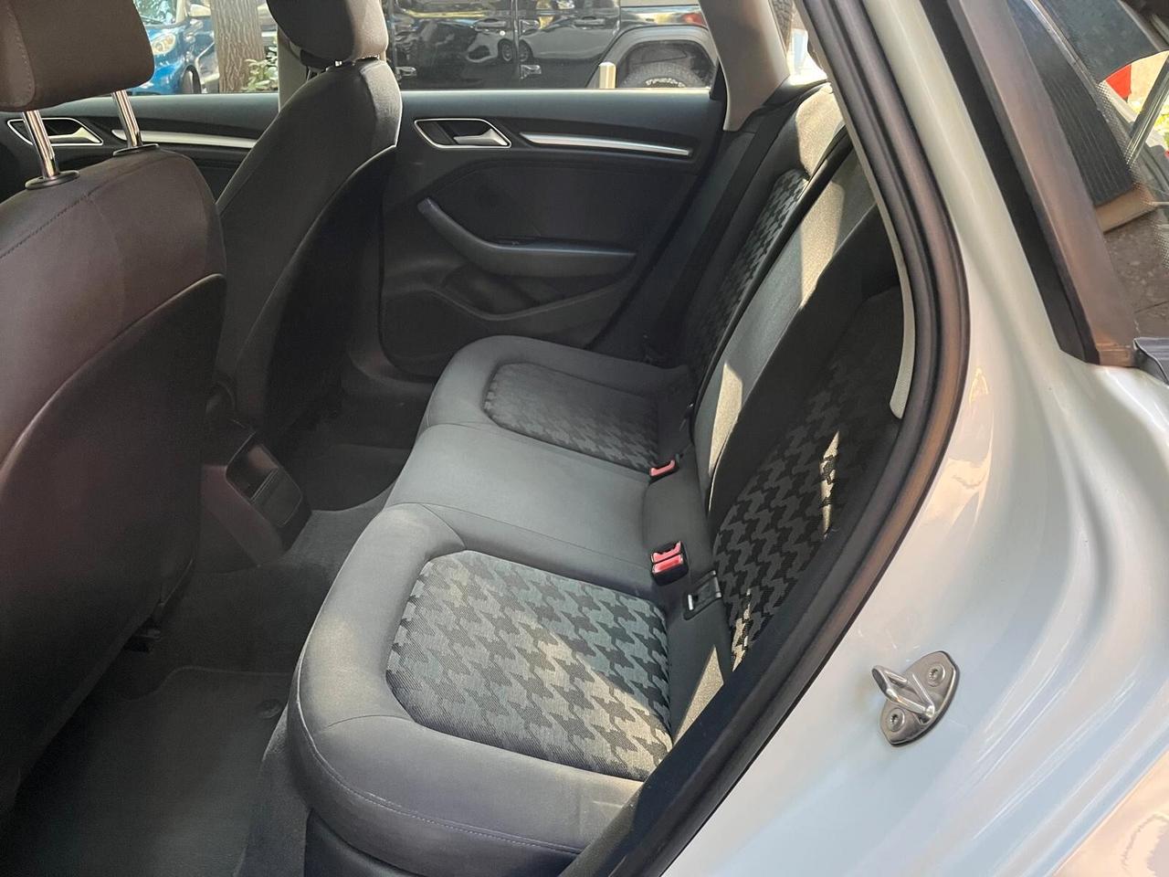 Audi A3 SPB 1.6 TDI clean diesel Ambiente