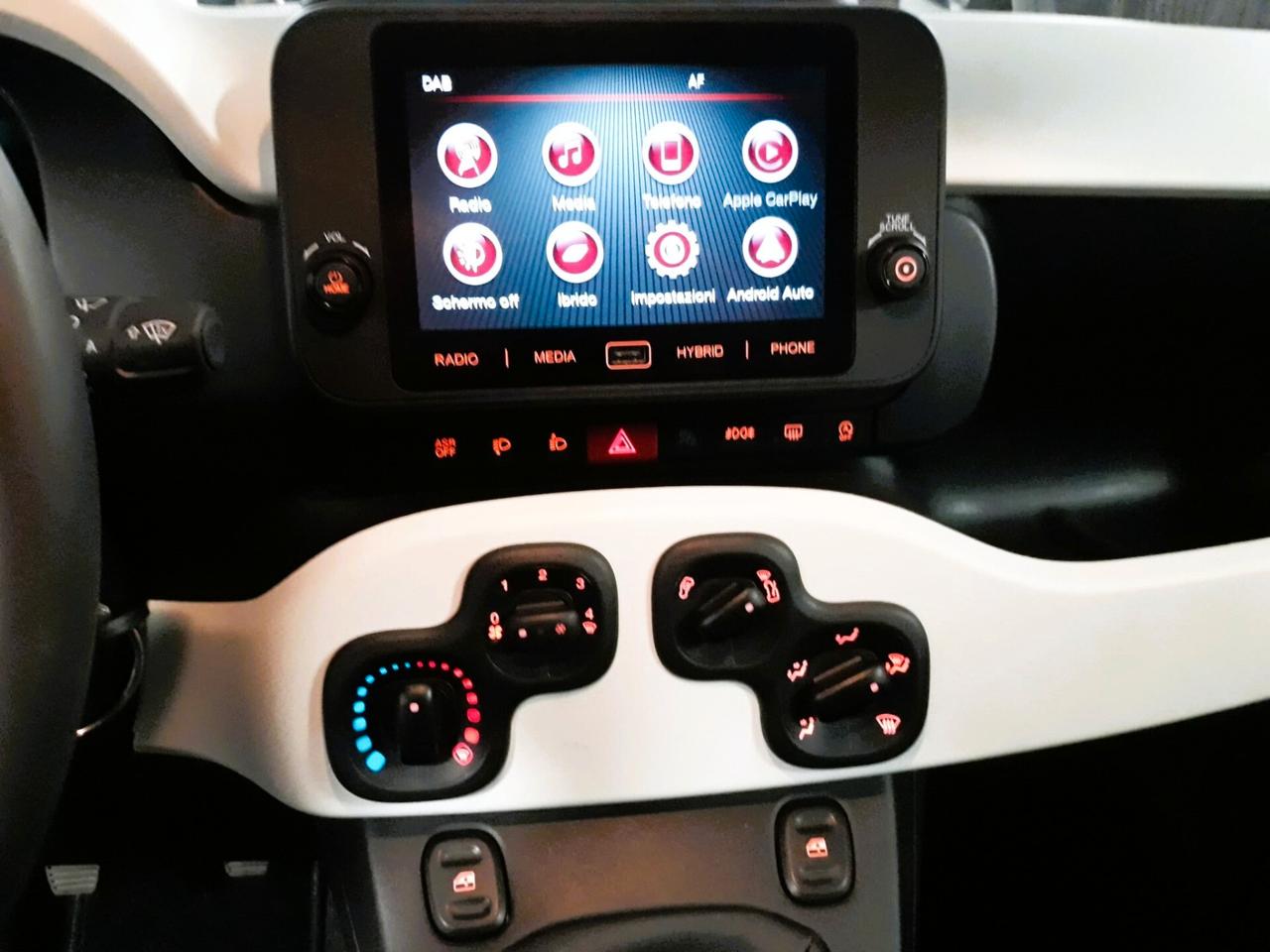 Fiat Panda 1.0 FireFly S&S Hybrid Pandina