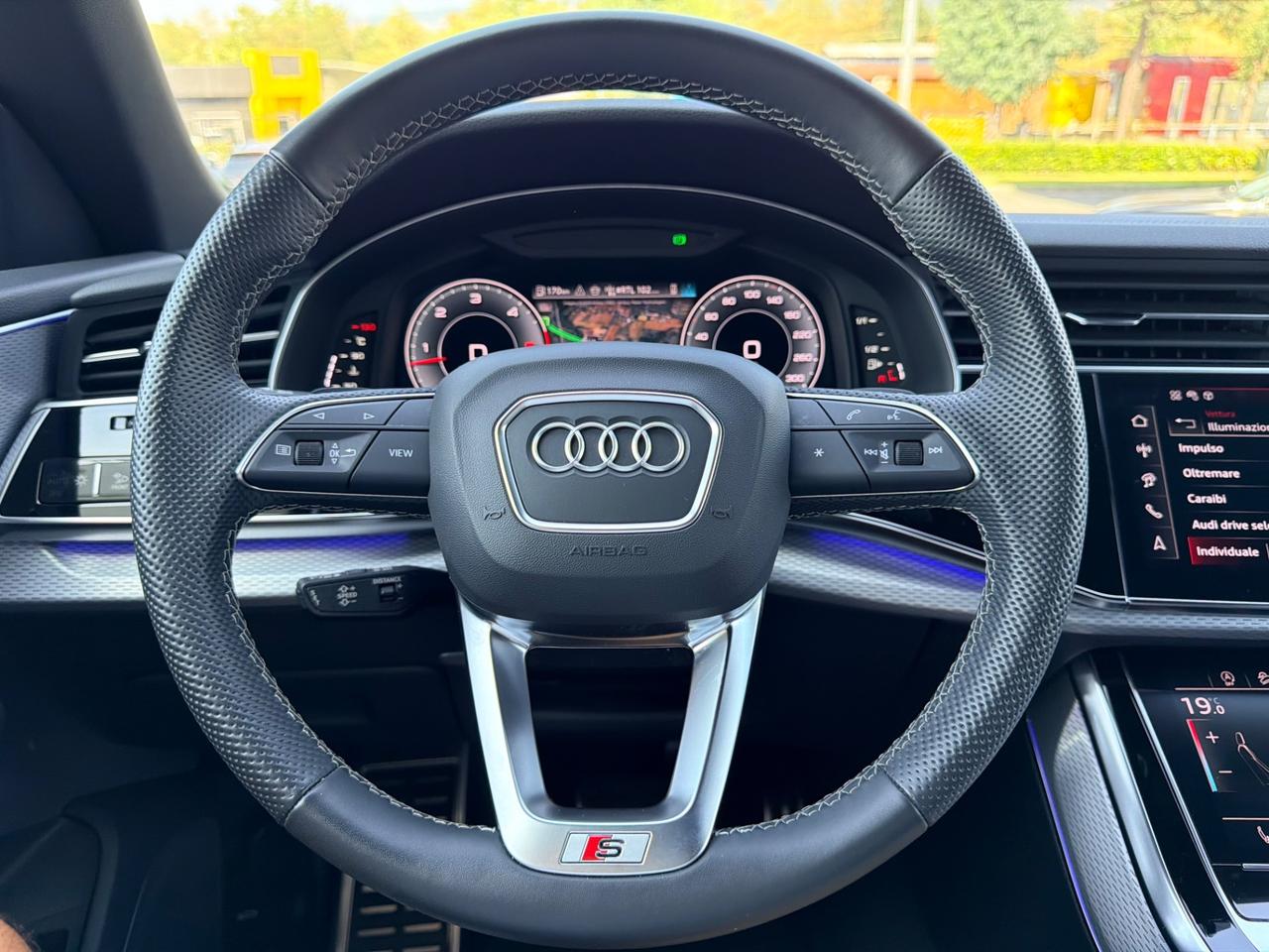 Audi Q8 SUV TDI quattro 210 kW tiptronic S line edition