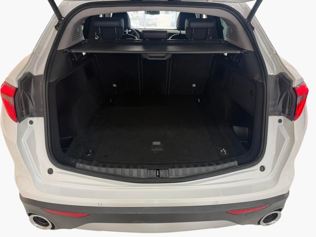 Alfa Romeo Stelvio 2.2 Turbodiesel 210 CV AT8 Q4 Executive