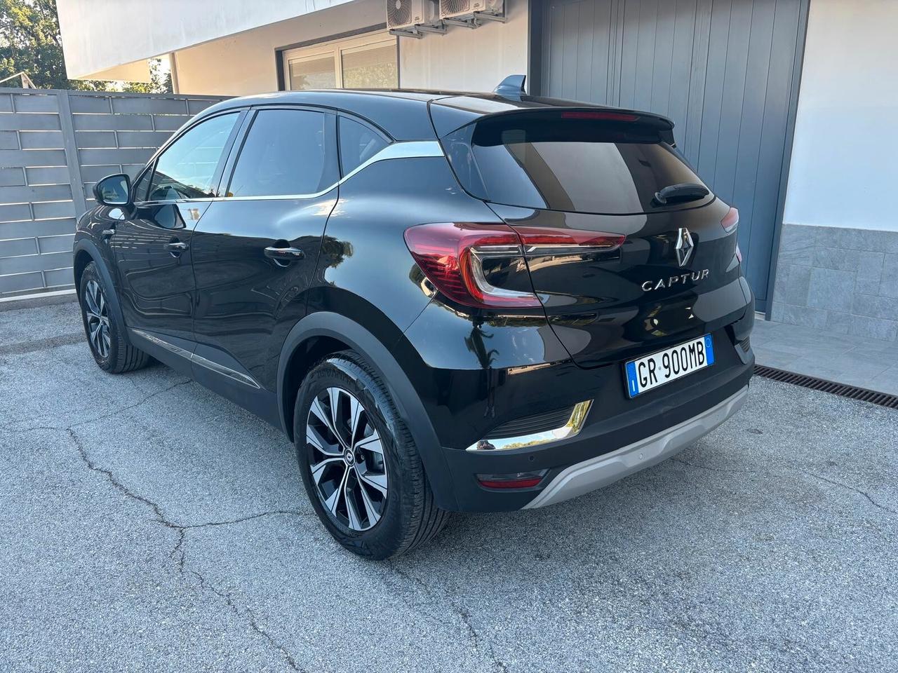 Renault Captur 1.0 TCe 90 CV - 2023