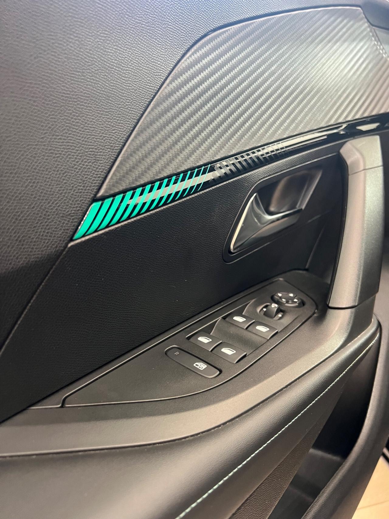 Peugeot 2008 BlueHDi 130 S&S EAT8 Allure Pack