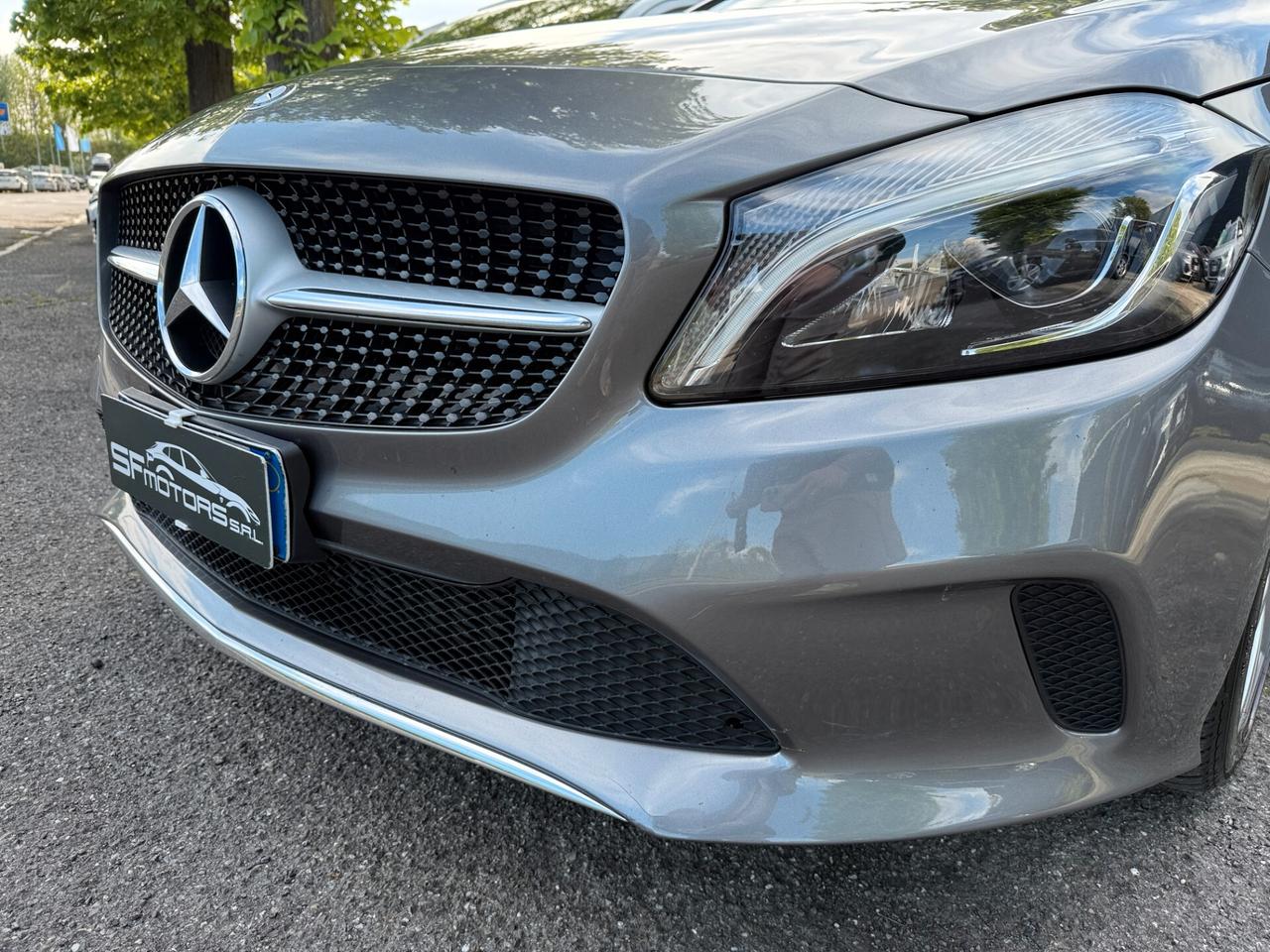 Mercedes-benz A 180 A 180 d Premium