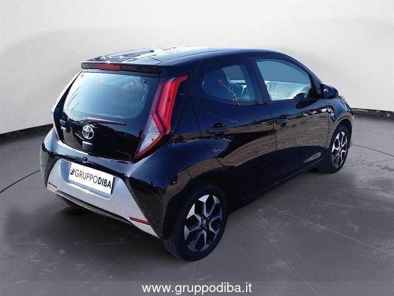 Toyota Aygo II 2018 5p 5p 1.0 x-fun 72cv