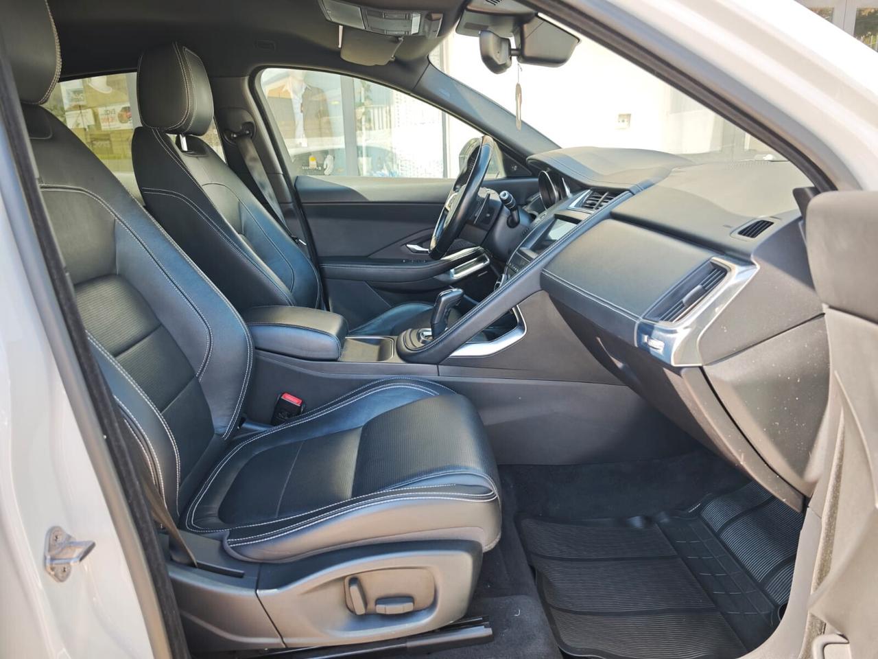 Jaguar E-Pace 2.0D 150 CV AWD aut. R-Dynamic HSE