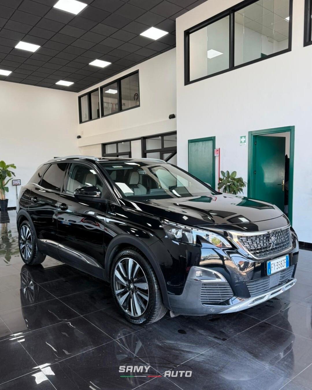 Peugeot 3008 Hybrid4 300 e-EAT8 GT