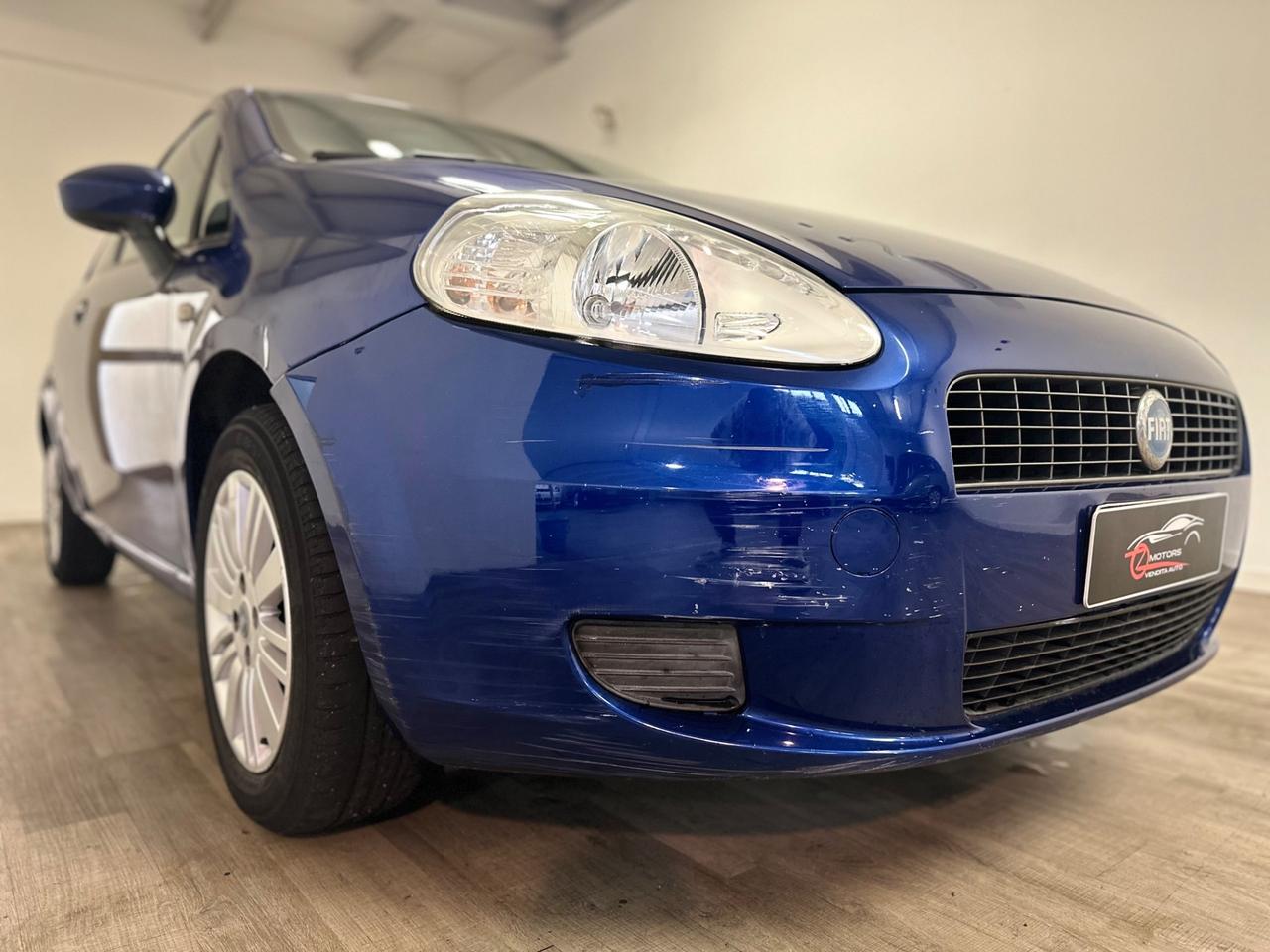 Fiat Grande Punto 1.4 3 porte Dynamic NEOPATENTATI
