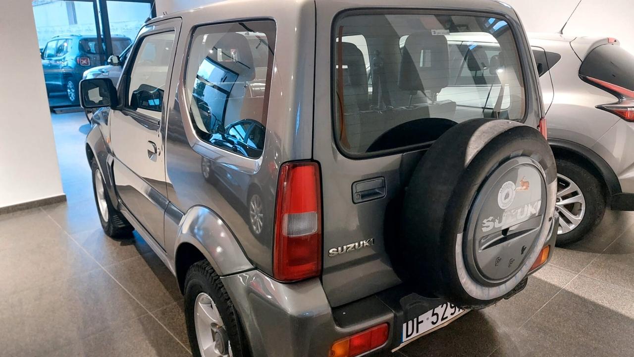 Suzuki Jimny 1.3i 16V cat 4WD JLX Più
