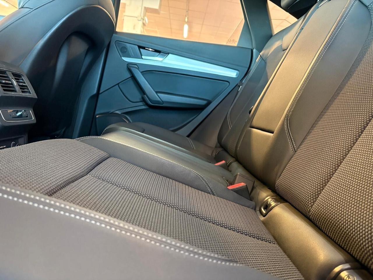 Audi Q5 SPB S LINE PLUS 40 2.0 TDI quattro S tronic TETTO