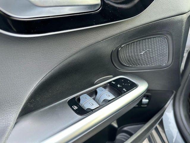 MERCEDES-BENZ C 300 e hybrid EQ Sport