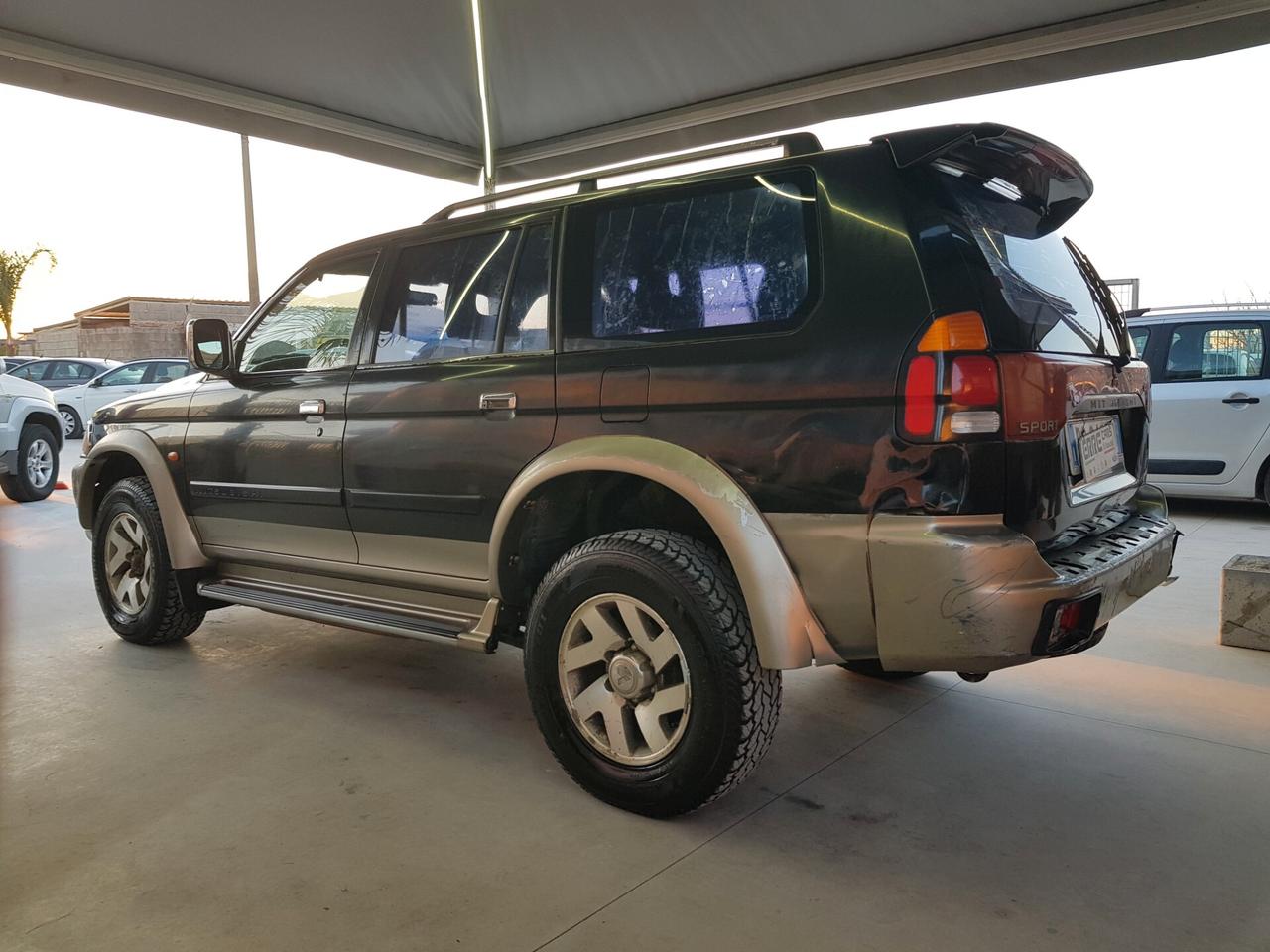 Mitsubishi Pajero Sport 2.5 TDI GLS 4X4 ANNO 2001