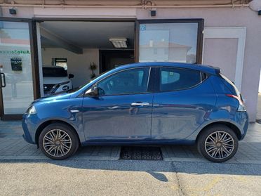 LANCIA - Ypsilon - 1.0 FireFly 5p. S&S Hybrid Oro