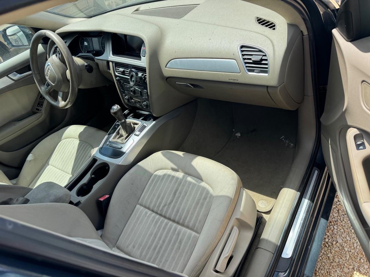 Audi A4 Avant 2.0 TDI 143CV MOTORE ROTTO