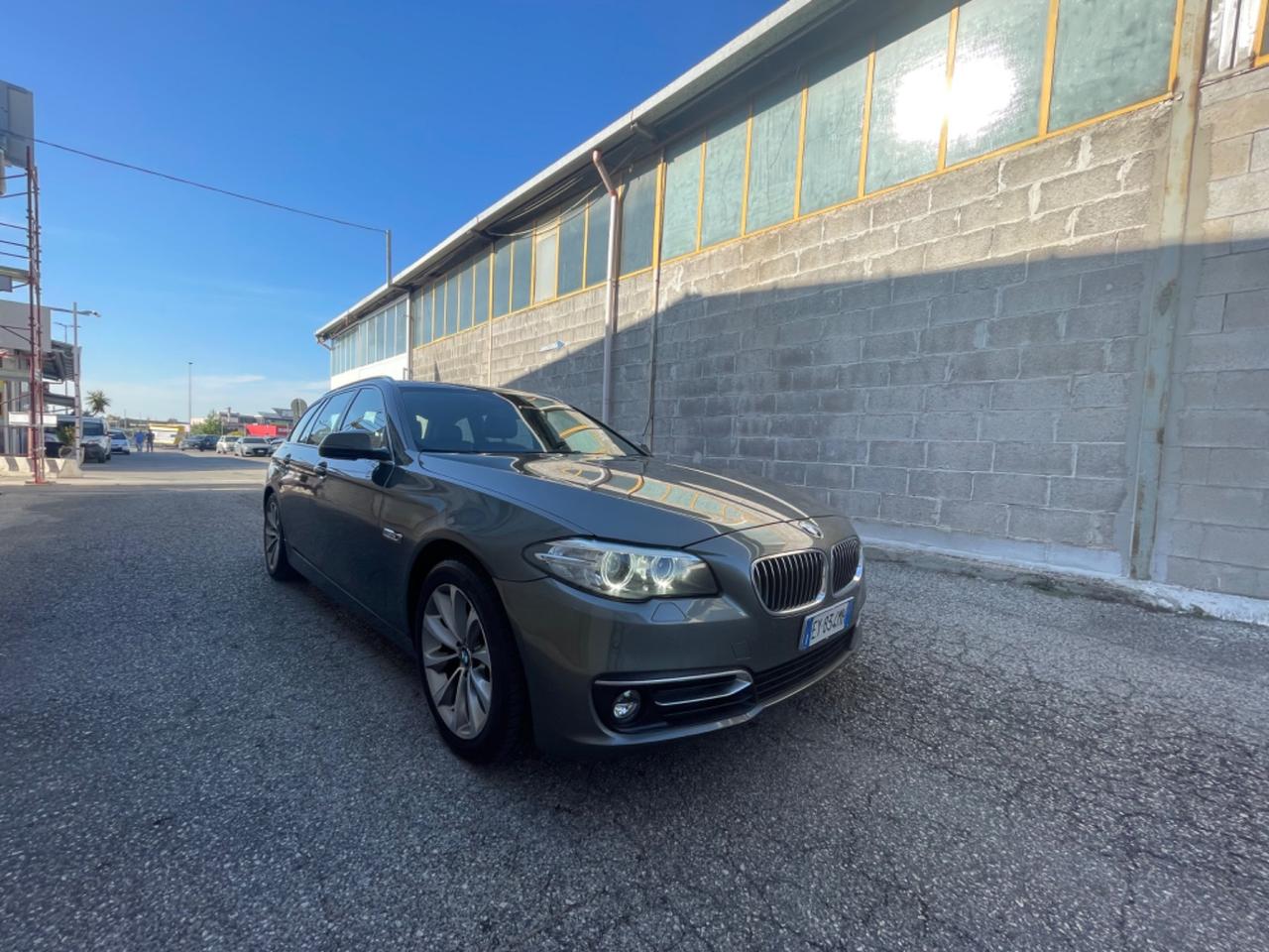 Bmw 520 520d xDrive Touring Luxury NAVI TETTO