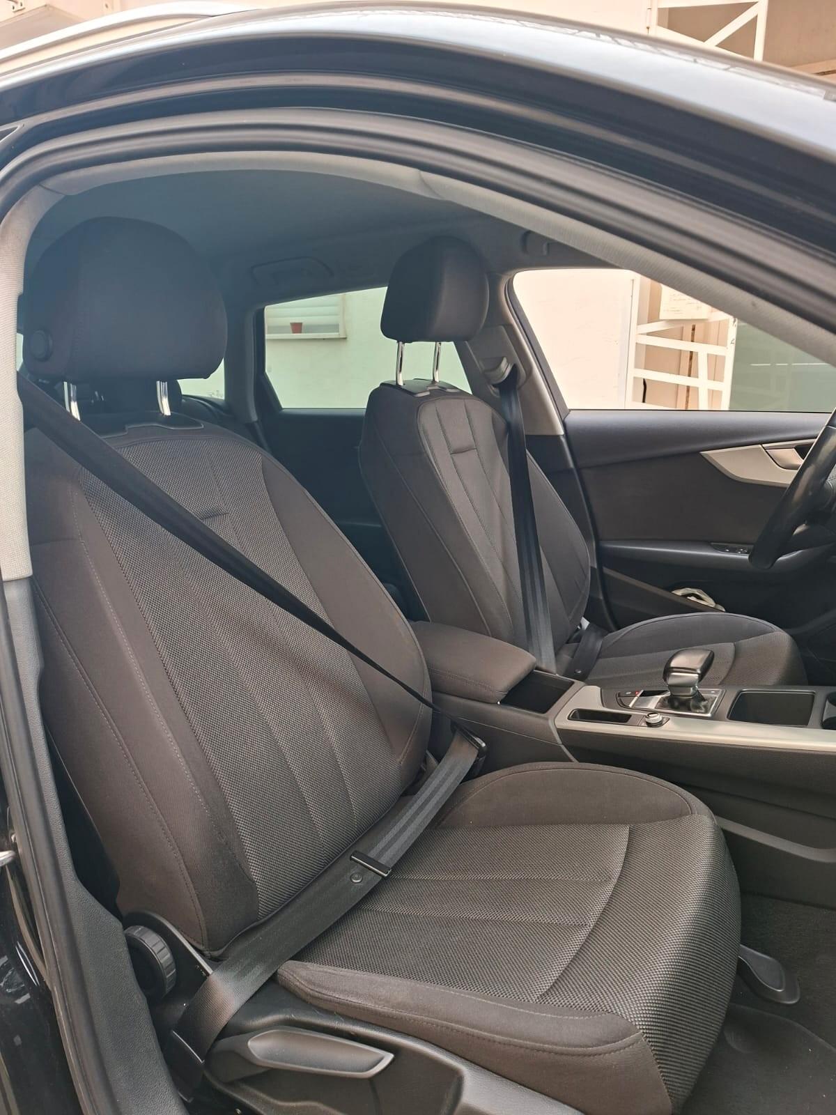 Audi A4 35 TDI/163 CV S tronic Business Advanced