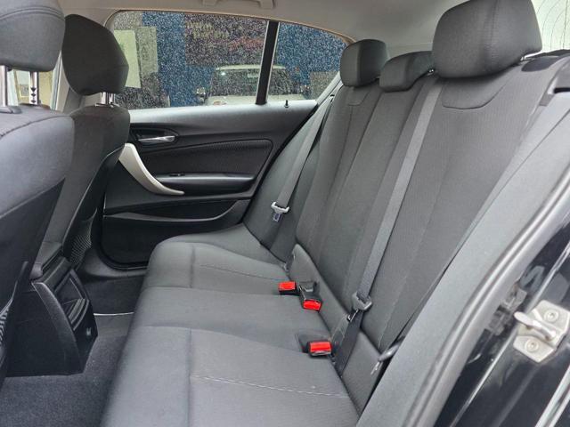 BMW 116 i 5p. Advantage