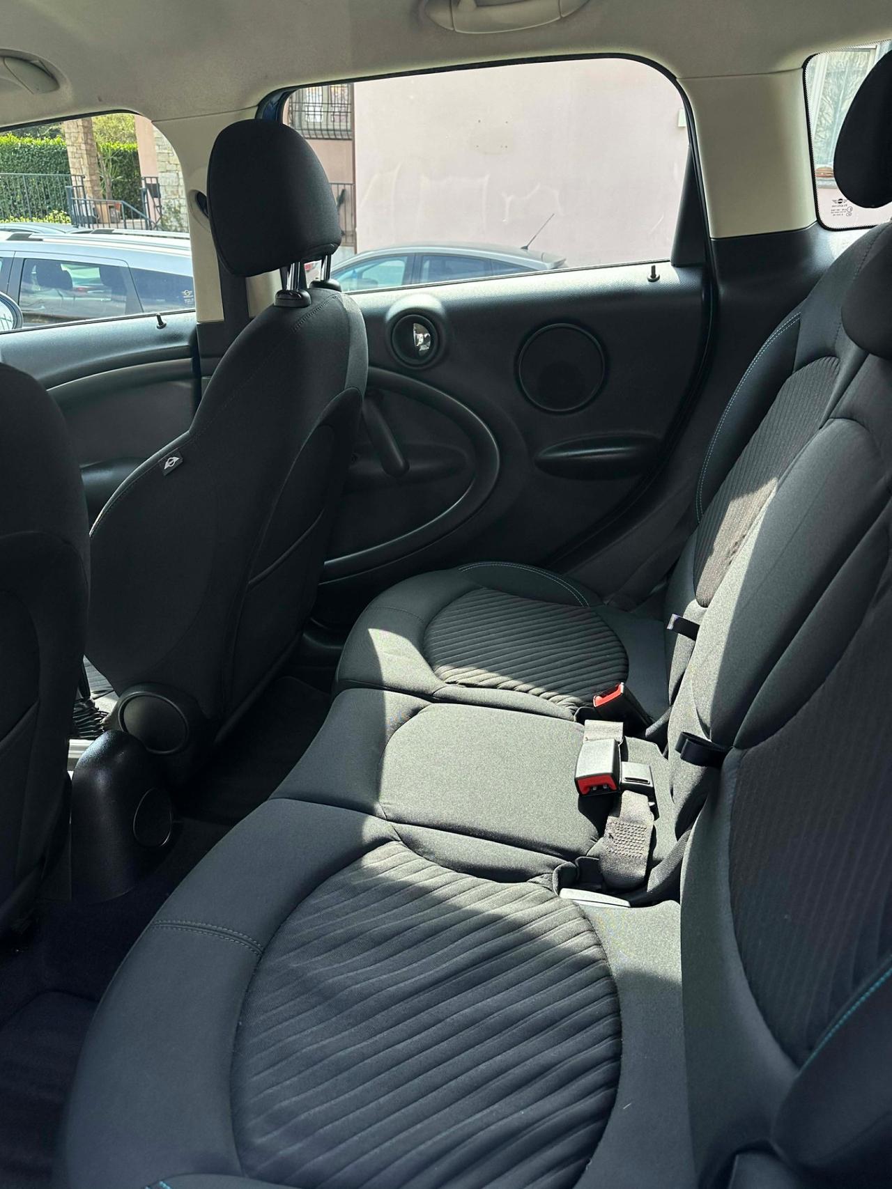 Mini COUNTRYMAN COOPER S KMCERT UNICOPR EU5B GARANZ