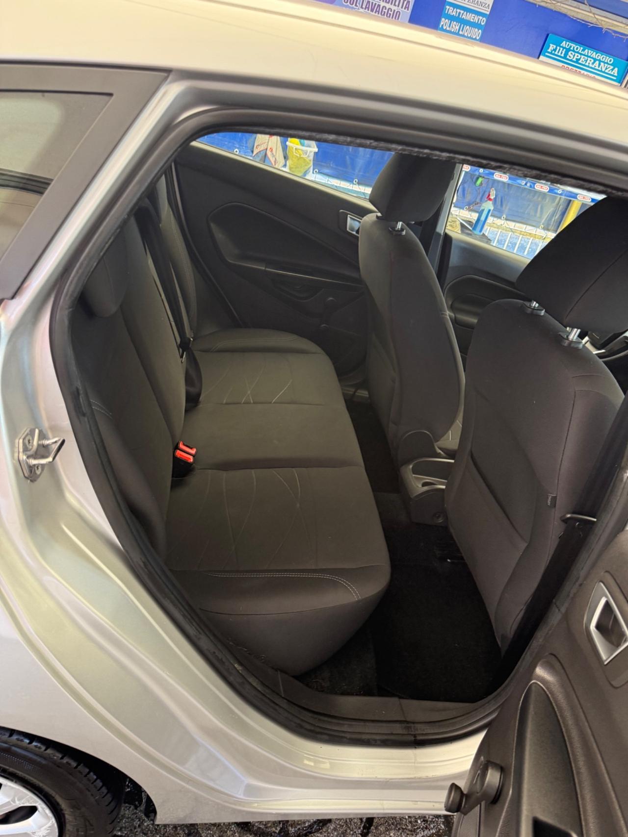 Ford Fiesta 1.4 5 porte Bz.- GPL Business