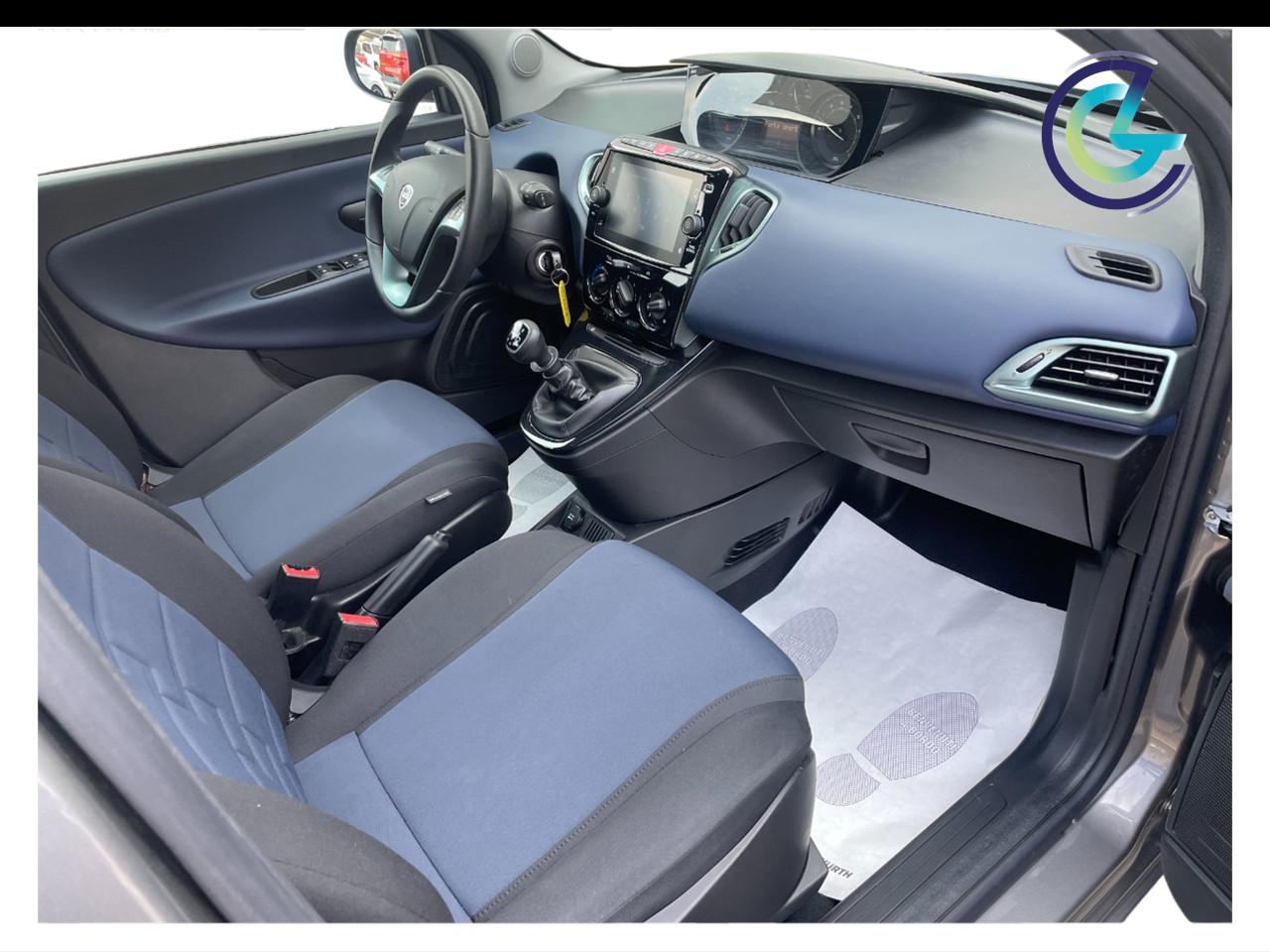 LANCIA Ypsilon III 2021 - Ypsilon 1.0 firefly hybrid Platino s&s 70cv