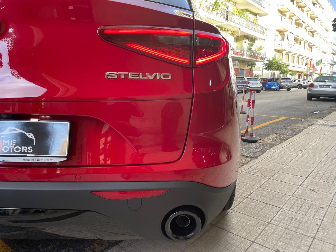 Alfa Romeo Stelvio 2.2 Turbodiesel 190 CV AT8 RWD Executive