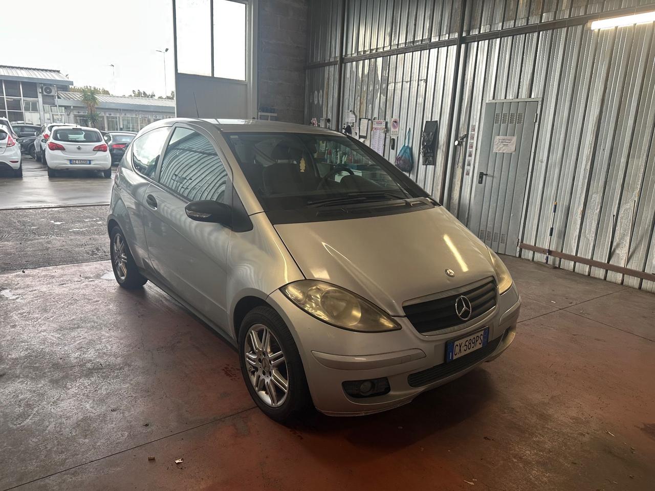 Mercedes-benz A 150 ICERCHI IN LEGA- SEDILI