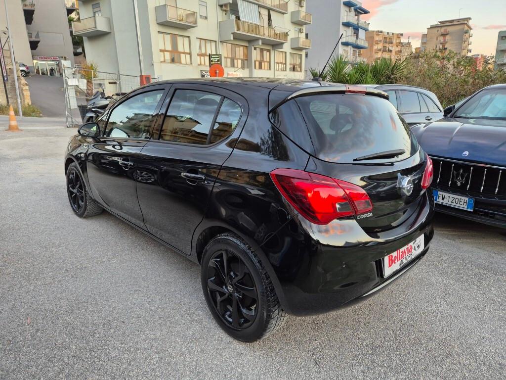 Opel Corsa 1.4 90CV GPL Tech 5 porte Black Edition