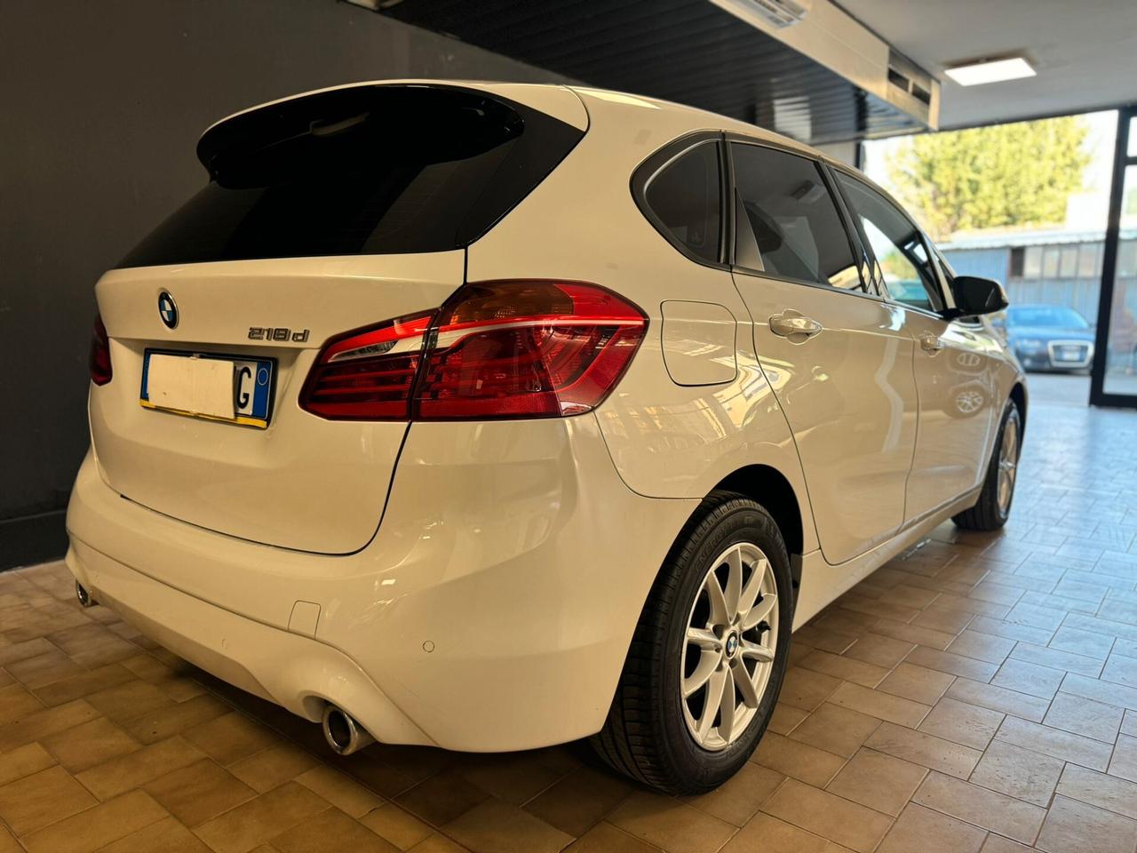 Bmw 2er Active Tourer 218d xDrive Active Tourer Luxury