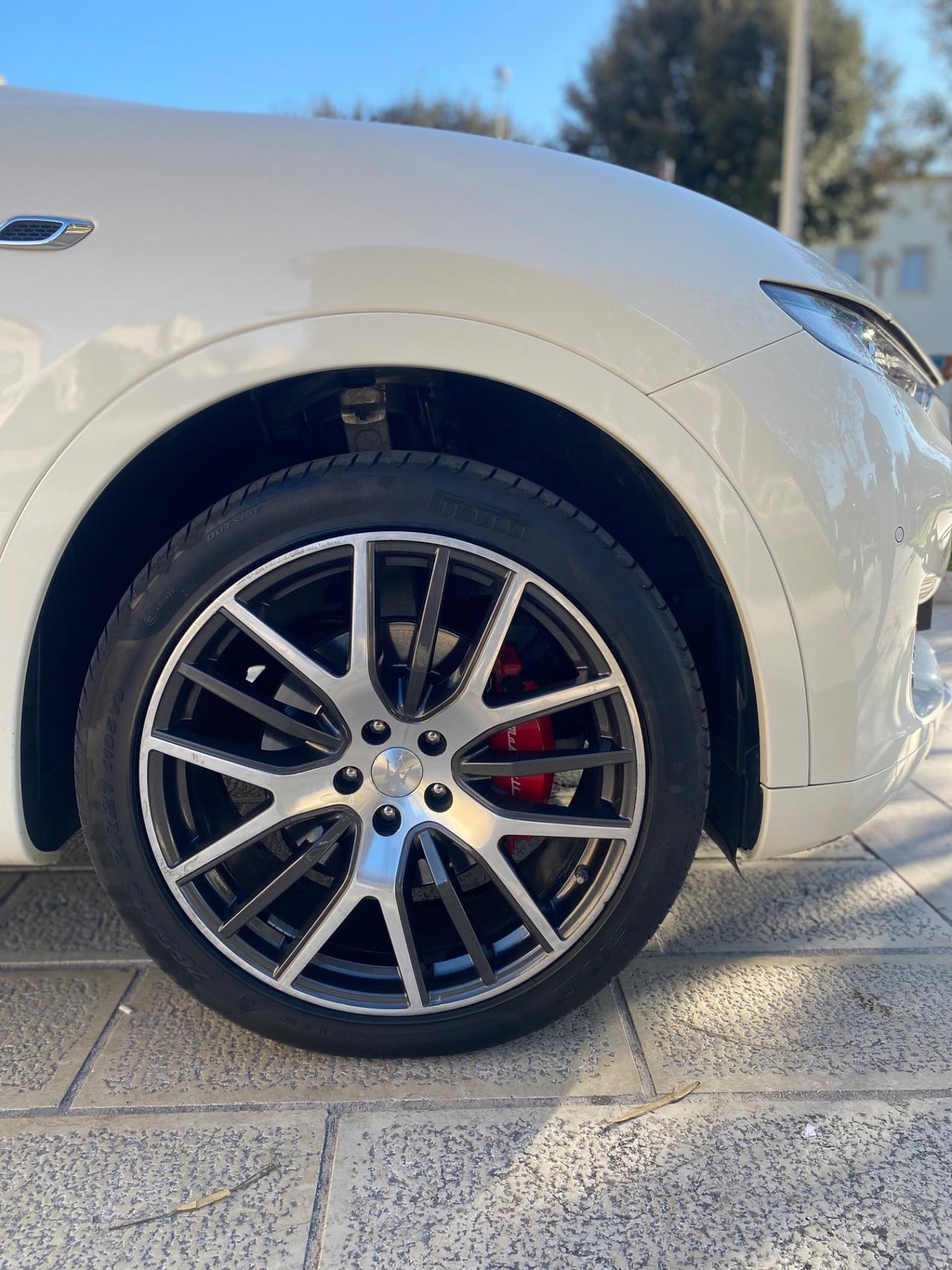 Maserati Levante V6 Diesel 275 CV AWD Gransport Q4