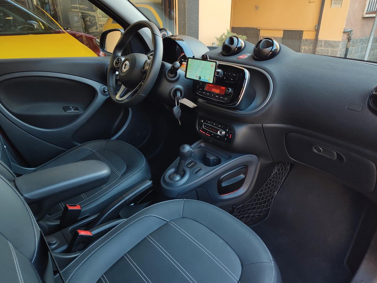 Smart ForFour 70 1.0 twinamic Prime solo km 14.355