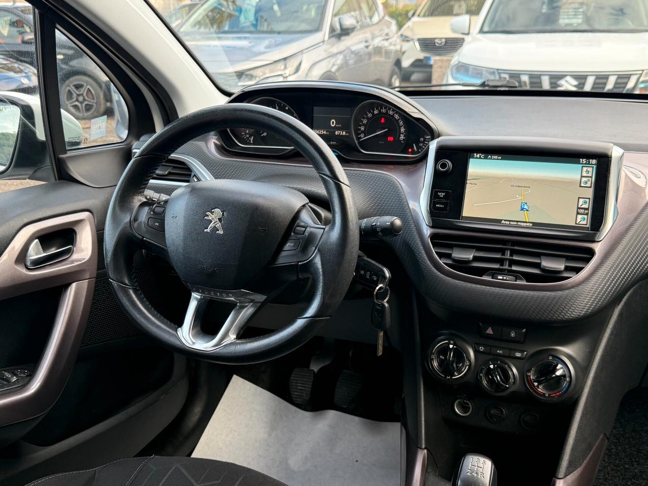 " POCHI KM " Peugeot 2008 PureTech 82 Active