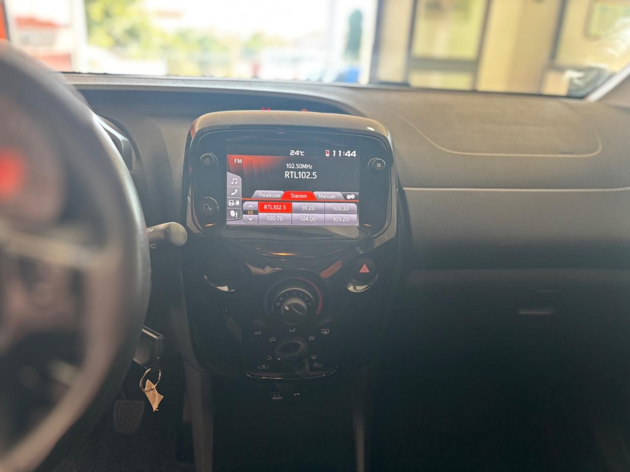 Citroen C1 VTi 72 S&S 5 porte Live ok neopatentati