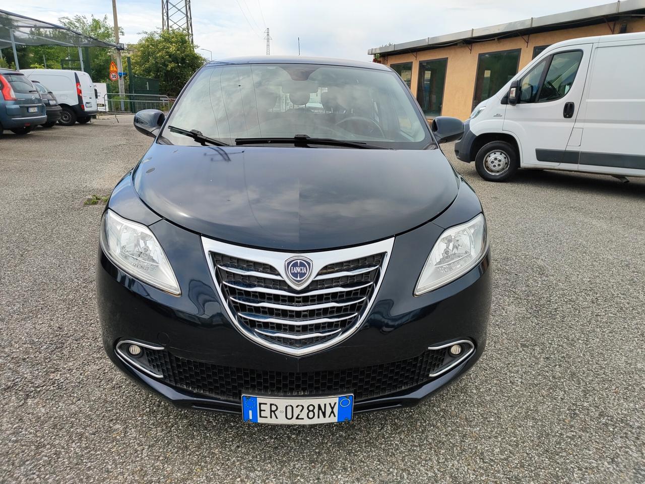 Lancia Ypsilon 1.2 69 CV 5 porte GPL Ecochic Gold