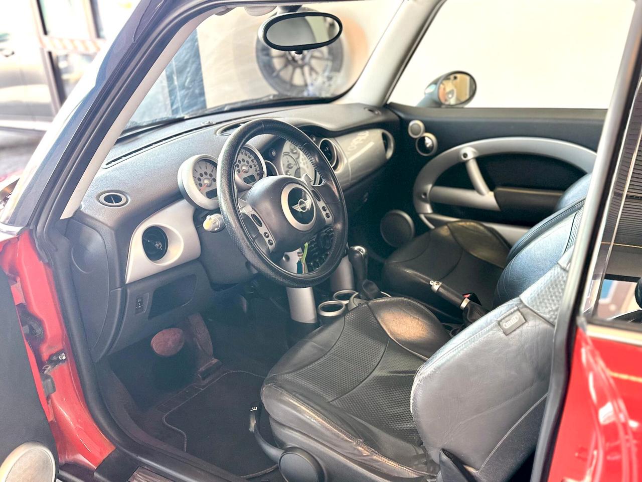 Mini 1.6 16V Cooper