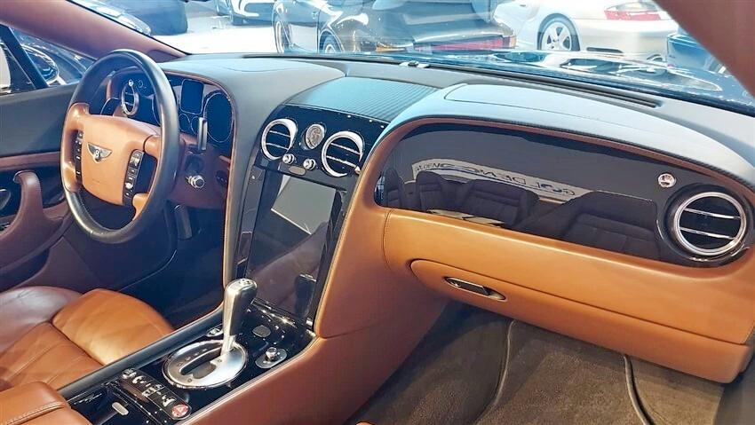 Bentley Continental GTC