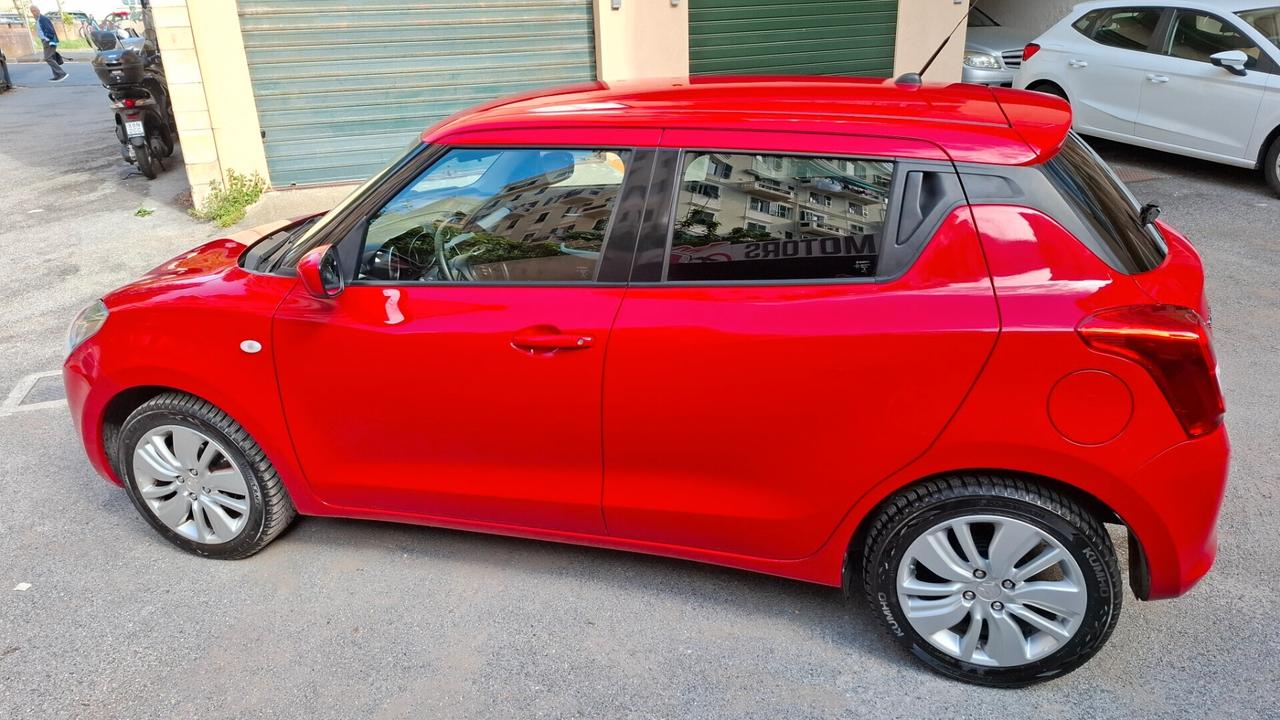 Suzuki Swift 1.2 Hybrid Cool