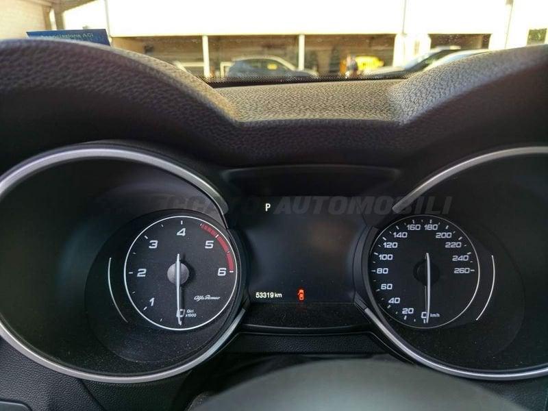 Alfa Romeo Stelvio Stelvio 2.2 t Business rwd 160cv auto