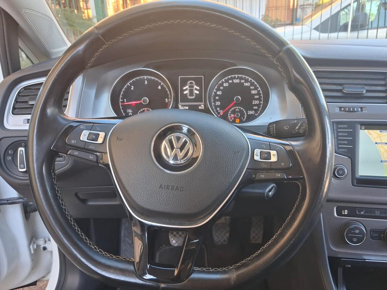 Volkswagen Golf 1.6 TDI 2015