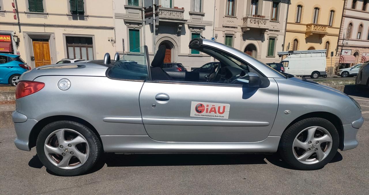 Peugeot 206 1.6 16V CC Enfant Terrible