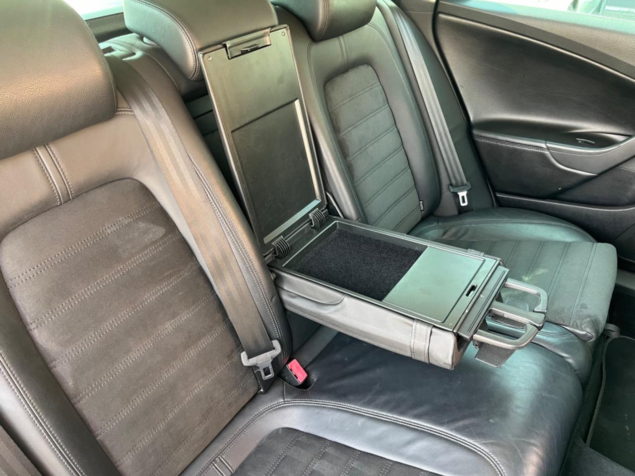 Volkswagen Passat 2.0 TDI DPF Var. Highline