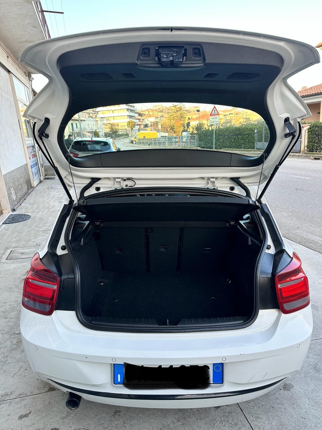 Bmw 118 118d 5p. Sport