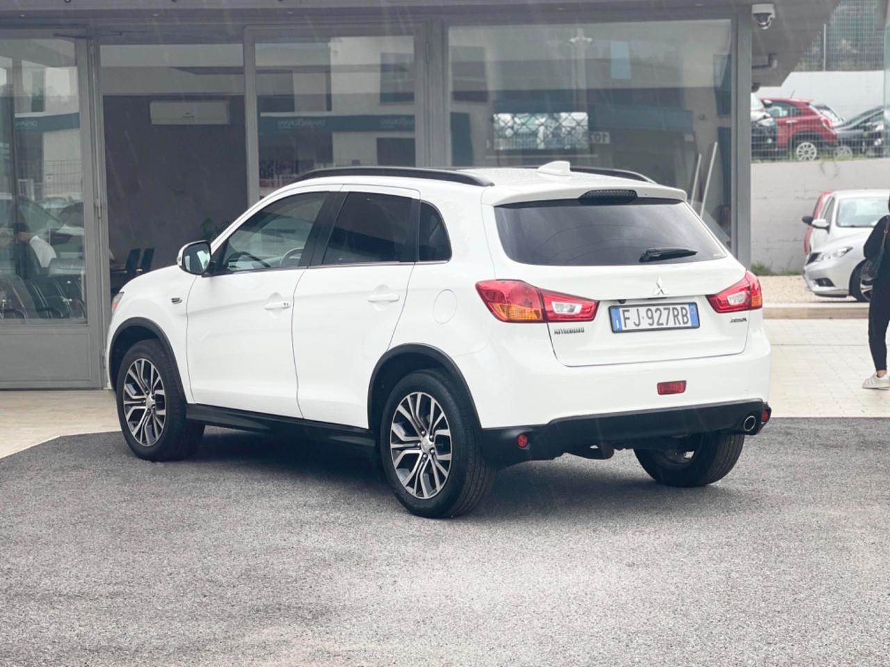 Mitsubishi ASX 2.2 Diesel DI-D 150 CV E6 automatica 4WD Instyle Panoramic - 2017