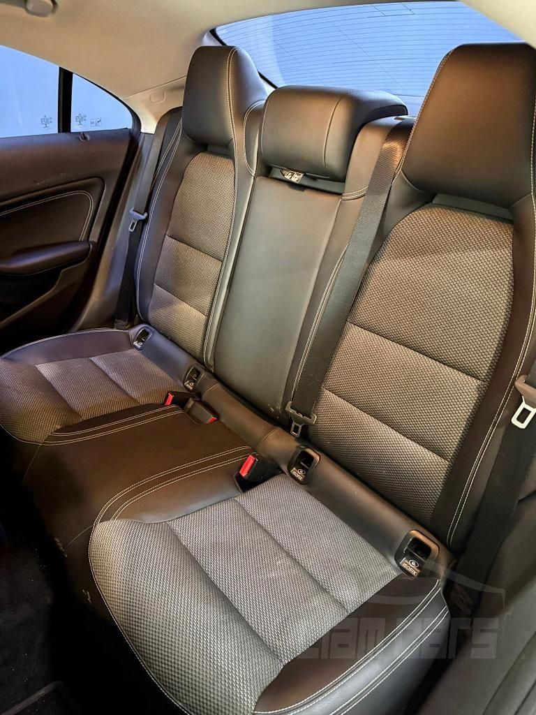 Mercedes CLA Berlina CLA 180 Premium