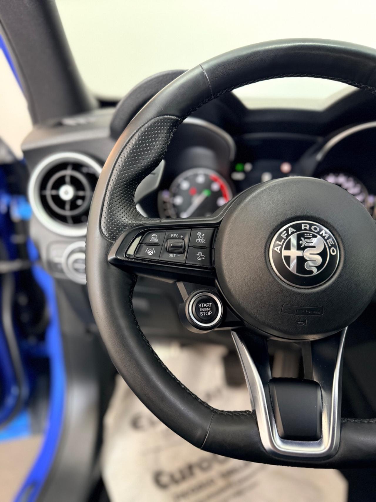 Alfa Romeo Stelvio 2.2 TD 210 CV AT8 Q4 Veloce MY21 EURO 6D TEMP