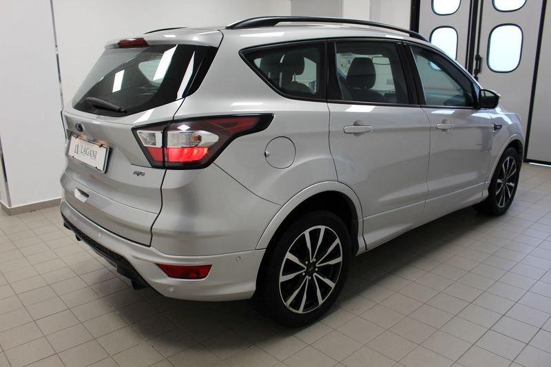 Ford Kuga 2.0 TDCI 150 CV S&S AWD ST-Line