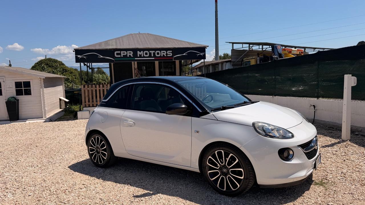 Opel Adam 1.2 70 CV Glam