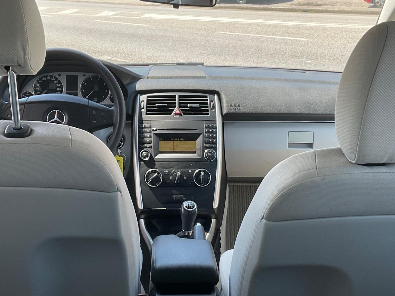 Mercedes-benz B 180 BlueEFFICIENCY Executive